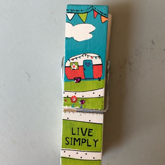 oversized close pins - Picture 3 of 5